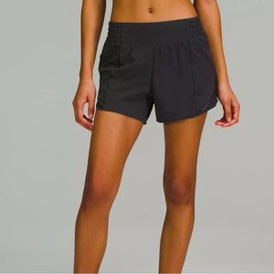 Hotty Hot High-Rise Lined Short 4" black size 6